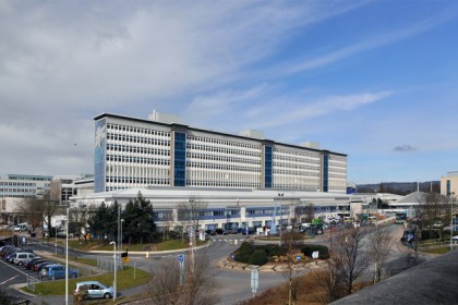 University_Hospital_of_Wales,_Heath_Park_-_Cardiff